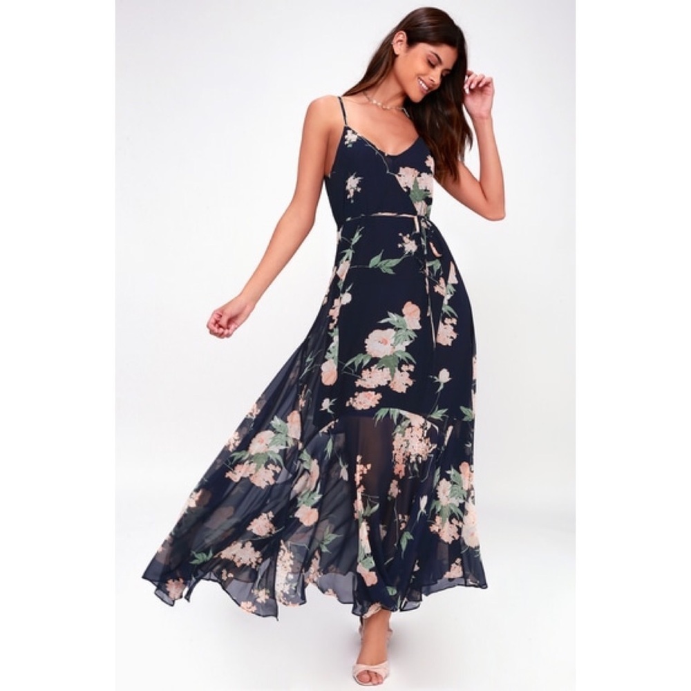 NEW Lulu’s Feeling Freesia Navy Blue Floral Print Maxi Dress